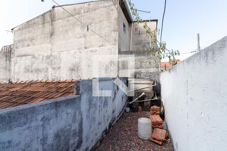 Casa à venda com 90m², 1 quarto e 1 vagaQuintal