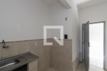 Casa para alugar com 40m², 1 quarto e sem vaga Casa para alugar com 40m², 1 quarto e sem vagaCozinha