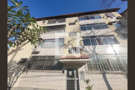 Apartamento à venda com 60m², 3 quartos e 1 vagaFachada