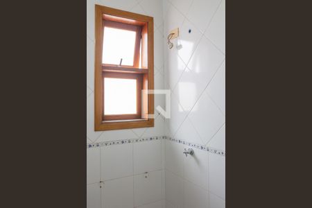 Casa à venda com 180m², 3 quartos e 1 vaga Casa à venda com 180m², 3 quartos e 1 vagaBanheiro da Suíte 2