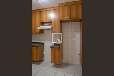 Casa à venda com 180m², 3 quartos e 1 vaga Casa à venda com 180m², 3 quartos e 1 vagaCozinha