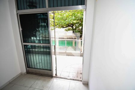Apartamento à venda com 64m², 2 quartos e 1 vagaSala