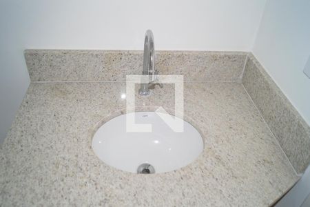 Apartamento para alugar com 46m², 2 quartos e sem vaga Apartamento para alugar com 46m², 2 quartos e sem vagaBanheiro