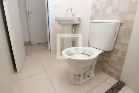 Casa à venda com 72m², 3 quartos e 2 vagasBanheiro da Suíte