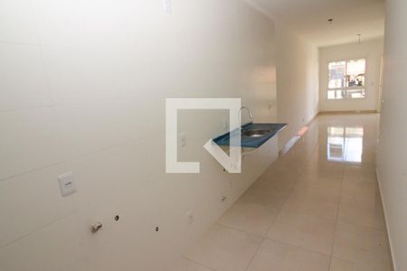 Casa à venda com 72m², 3 quartos e 2 vagasCozinha