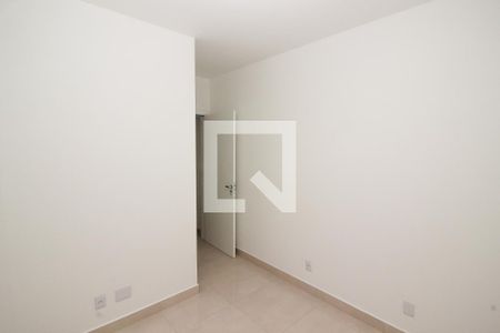 Casa à venda com 72m², 3 quartos e 2 vagasQuarto 2