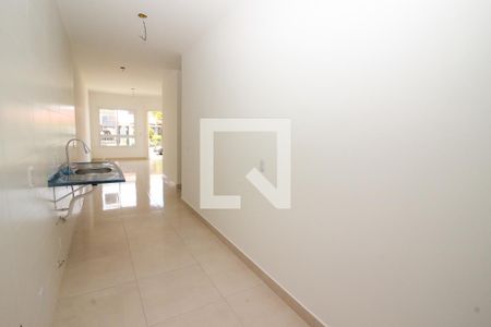 Casa à venda com 72m², 3 quartos e 2 vagasCozinha