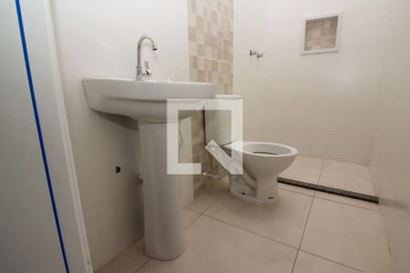 Casa à venda com 72m², 3 quartos e 2 vagasBanheiro da Suíte