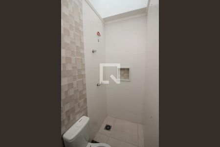 Casa à venda com 72m², 3 quartos e 2 vagasBanheiro Social