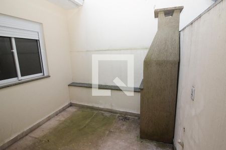 Casa à venda com 72m², 3 quartos e 2 vagasÁrea de Serviço