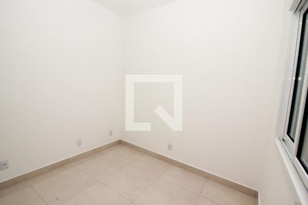 Casa à venda com 72m², 3 quartos e 2 vagasQuarto 2