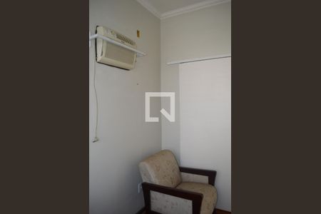 Casa à venda com 300m², 8 quartos e 1 vagaSala / dormitório 5