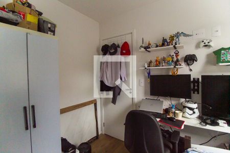 Quarto 2 de apartamento para alugar com 2 quartos, 48m² em Vila Carmosina, São Paulo