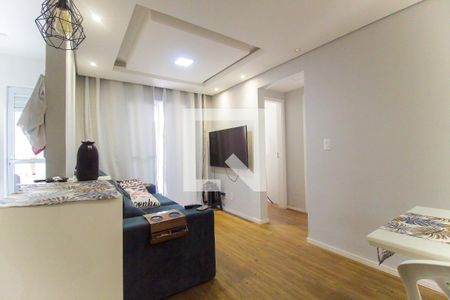 Sala de apartamento para alugar com 2 quartos, 48m² em Vila Carmosina, São Paulo