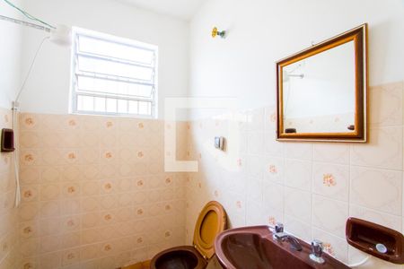 Casa à venda com 128m², 2 quartos e 1 vaga Casa à venda com 128m², 2 quartos e 1 vagaBanheiro