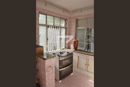 Casa à venda com 500m², 4 quartos e 2 vagasCozinha