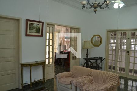 Sala de casa à venda com 4 quartos, 500m² em Fonseca, Niterói