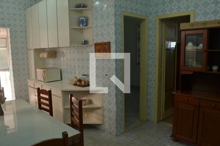 Casa à venda com 500m², 4 quartos e 2 vagasCopa