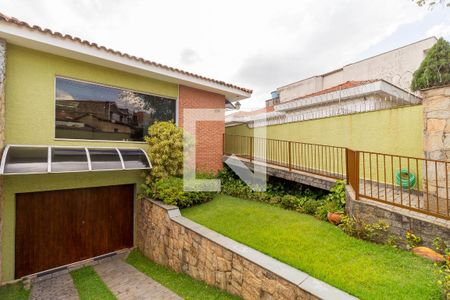 Casa à venda com 340m², 3 quartos e 4 vagasFachada