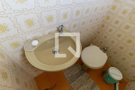 Casa à venda com 340m², 3 quartos e 4 vagasBanheiro de Serviço