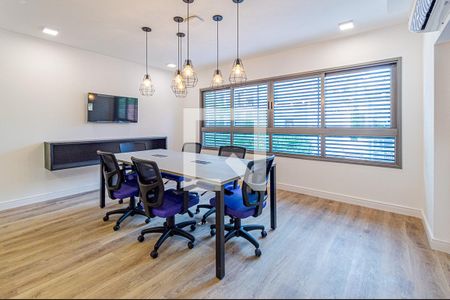 Apartamento para alugar com 30m², 1 quarto e sem vagaSala de Reunião