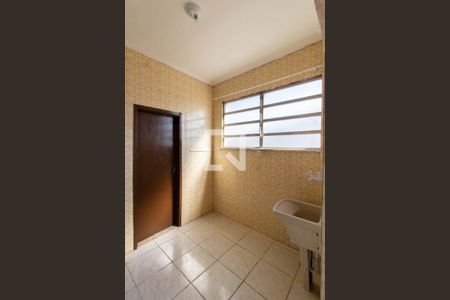 Apartamento para alugar com 110m², 3 quartos e 1 vagaÁrea de Serviço