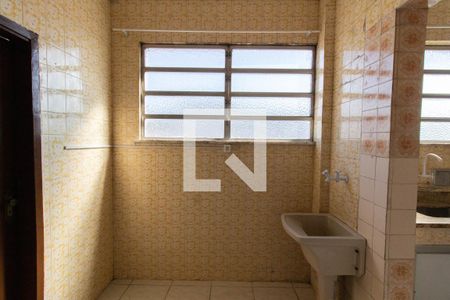 Apartamento para alugar com 110m², 3 quartos e 1 vagaÁrea de Serviço