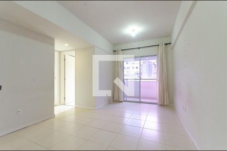 Sala de apartamento para alugar com 2 quartos, 70m² em Luís Anselmo, Salvador