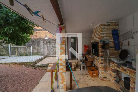 Casa à venda com 140m², 3 quartos e 2 vagasChurrasqueira