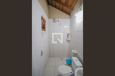 Casa à venda com 120m², 3 quartos e 2 vagasBanheiro Area Externa