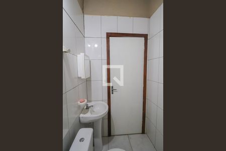 Casa à venda com 120m², 3 quartos e 2 vagasBanheiro Area Externa