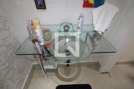 Casa à venda com 280m², 3 quartos e 4 vagasLavabo