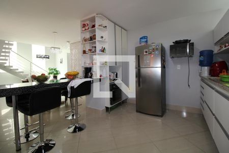 Casa à venda com 280m², 3 quartos e 4 vagasCozinha