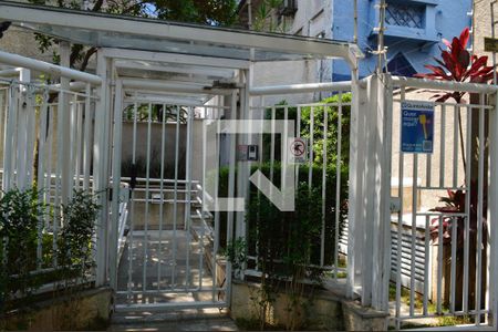 Apartamento à venda com 55m², 2 quartos e 1 vagaFachada e portaria