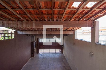 Vista Quarto 1 de casa à venda com 2 quartos, 70m² em Itaquera, São Paulo