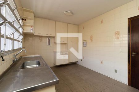 Casa para alugar com 140m², 3 quartos e 2 vagasCozinha