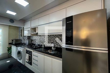 Apartamento à venda com 60m², 2 quartos e 2 vagas Apartamento à venda com 60m², 2 quartos e 2 vagasCozinha