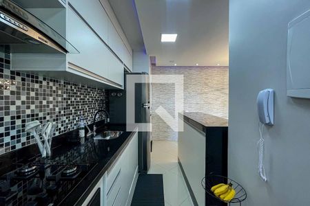Apartamento à venda com 60m², 2 quartos e 2 vagas Apartamento à venda com 60m², 2 quartos e 2 vagasCozinha