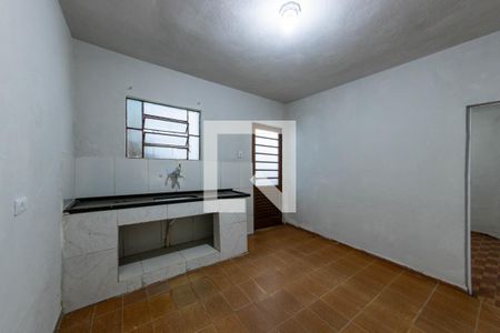 Sala/Cozinha de casa para alugar com 1 quarto, 20m² em Jardim Ana Rosa, São Paulo