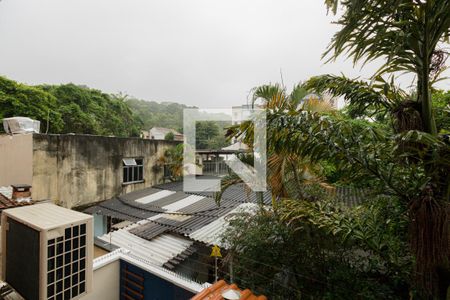 Casa de condomínio à venda com 140m², 4 quartos e 2 vagasVista da Suíte 1