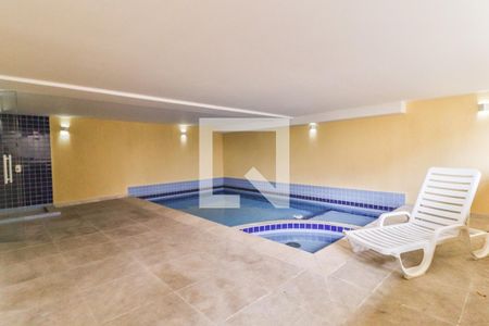 Casa de condomínio à venda com 140m², 4 quartos e 2 vagasPiscina