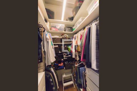 Casa de condomínio à venda com 140m², 4 quartos e 2 vagasCloset da Suíte 4