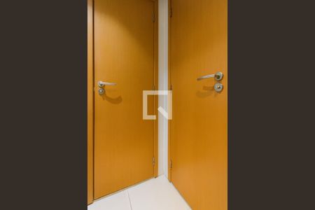 Casa de condomínio à venda com 140m², 4 quartos e 2 vagasBanheiro das Suítes 2 e 3