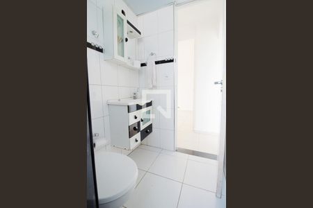Apartamento para alugar com 56m², 2 quartos e 1 vaga Apartamento para alugar com 56m², 2 quartos e 1 vagaBanheiro