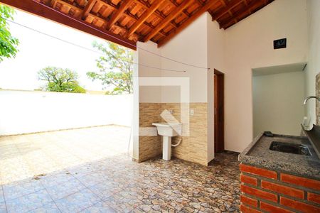 Casa à venda com 151m², 2 quartos e 3 vagasÁrea de Serviço