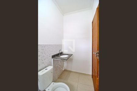 Casa à venda com 151m², 2 quartos e 3 vagasBanheiro da Suíte 2