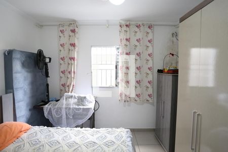 Quarto 1 de casa para alugar com 1 quarto, 80m² em Jardim Arize, São Paulo