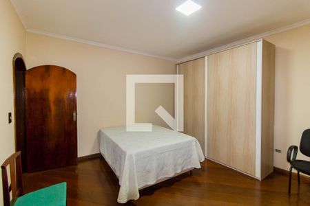 Casa à venda com 200m², 3 quartos e 4 vagasQuarto 2