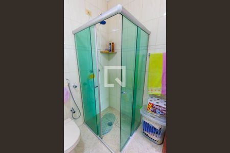 Casa à venda com 200m², 3 quartos e 4 vagasBanheiro da Suíte