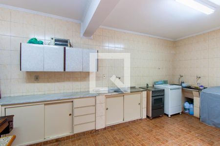 Casa à venda com 200m², 3 quartos e 4 vagasLavanderia